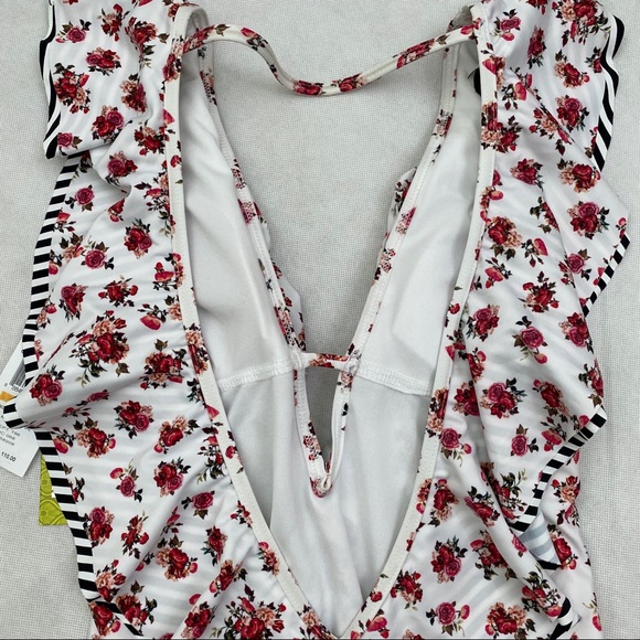 NWT Gianni Bini | One Piece Flora Swimsuit - Picture 6 of 6